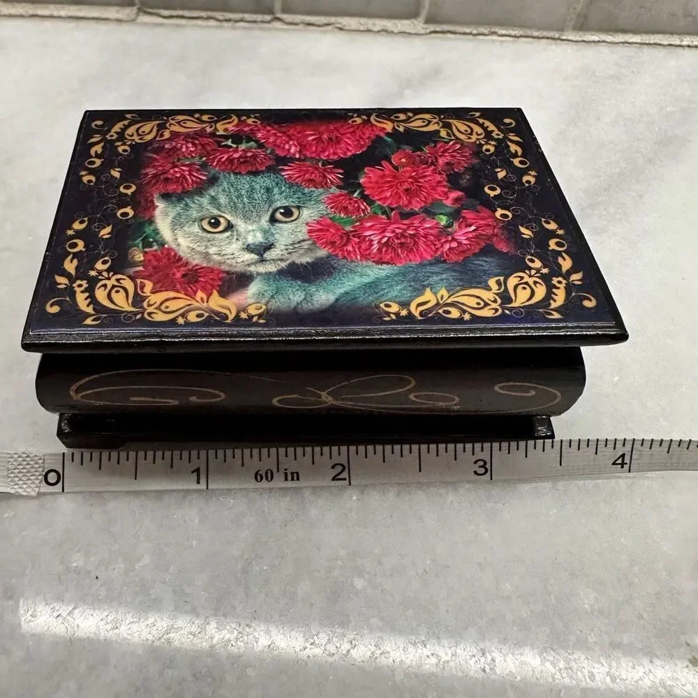 Vintage Wood Russian Blue Kitten Cat Flowers Handpainted Lacquer Box 3.5
